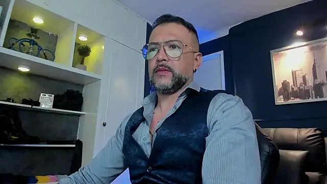 MrFrank tattoo online show from July 2026 06:02:02 PM