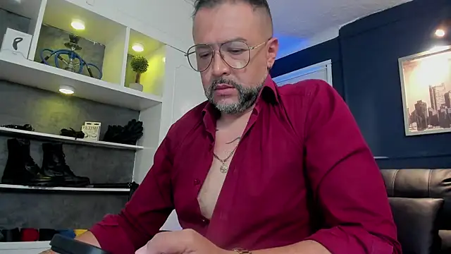 MrFrank tattoo online show from July 2026 01:54:02 PM