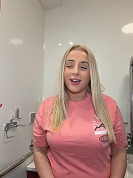 Strongqueen online show from April 2026 09:51:02 PM