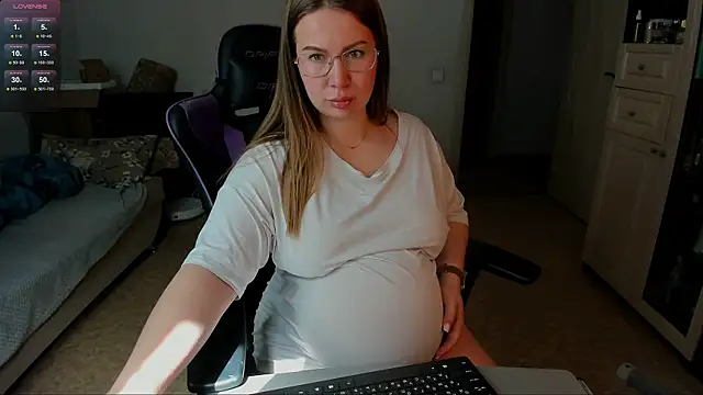 stella vestal online show from June 2026 03:59:02 AM