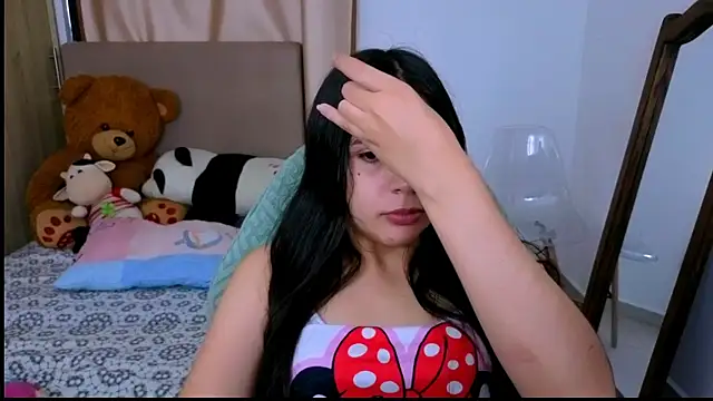  elenna online show from November 2025 05:22:01 PM