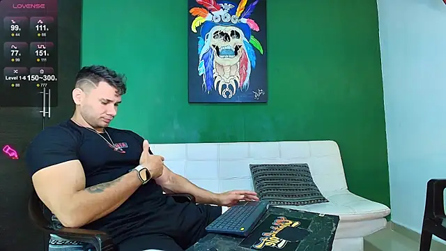 Snapshot of GendersonFit chatting on November 2025 02:26:01 PM GendersonFit online show from November 2025 02:26:01 PM