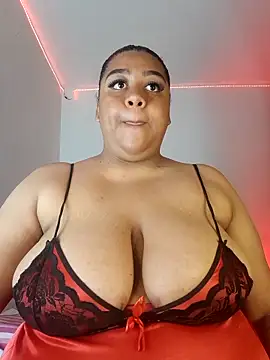 BiancaFollerach online show from March 2026 12:10:02 PM