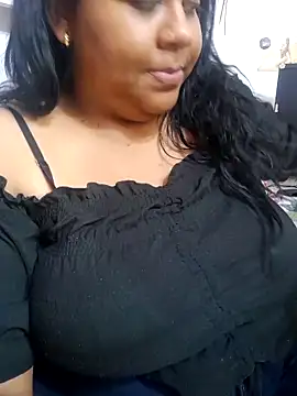 BiancaFollerach online show from April 2026 05:50:02 PM