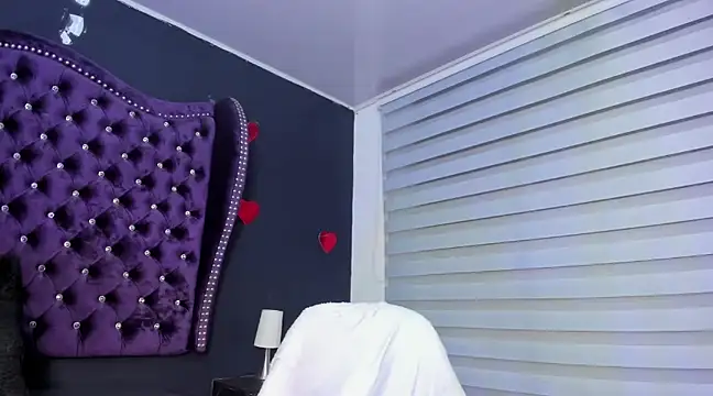 Snapshot of perla7777 chatting on March 2025 03:24:01 AM perla7777 online show from March 2025 03:24:01 AM