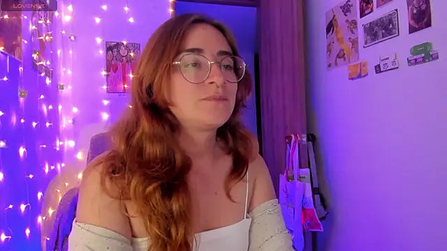 linda giggle online show from September 2025 10:58:02 PM