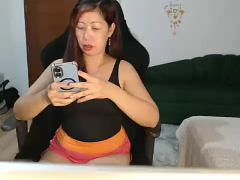 Snapshot of SweetAsian_Jojo69 chatting on March 2026 10:36:02 PM SweetAsian Jojo69 online show from March 2026 10:36:02 PM