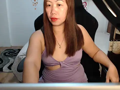 Snapshot of SweetAsian_Jojo69 chatting on April 2026 10:14:02 PM SweetAsian Jojo69 online show from April 2026 10:14:02 PM