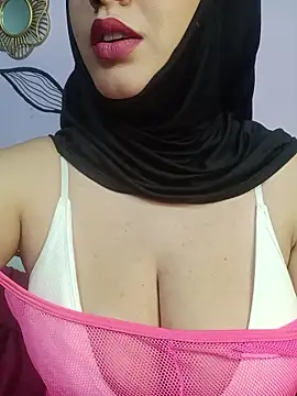 Deina bunny online show from August 2026 11:58:01 PM