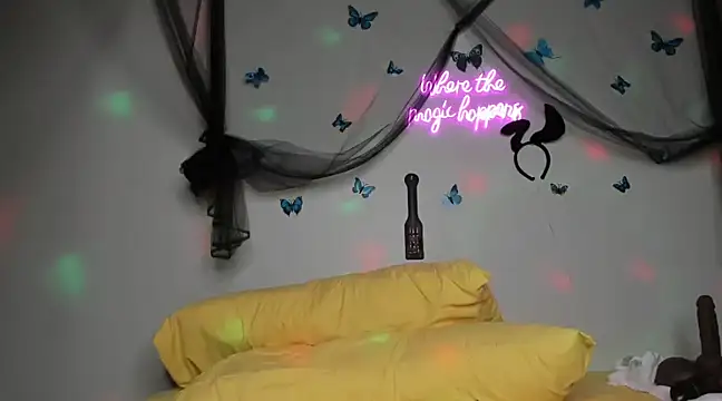 ThickAssRena online show from January 2025 02:06:01 AM