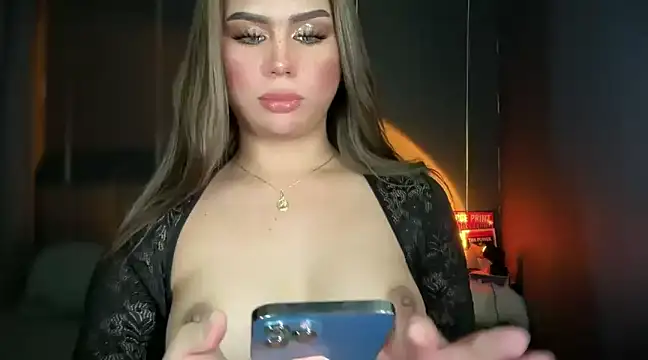 Snapshot of Mistress_supreme chatting on January 2025 05:45:02 AM Mistress supreme online show from January 2025 05:45:02 AM