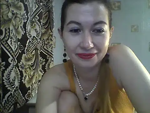 Snapshot of Olesja chatting on December 2024 10:32:02 PM Olesja online show from December 2024 10:32:02 PM