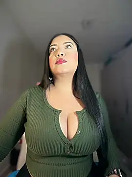 Snapshot of cami_ortiz__ chatting on February 2026 04:45:01 AM cami ortiz online show from February 2026 04:45:01 AM