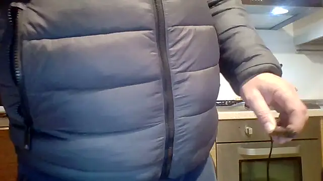 woww791 online show from December 2025 07:30:02 PM