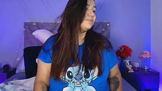 emmajohnss online show from March 2025 03:48:01 AM