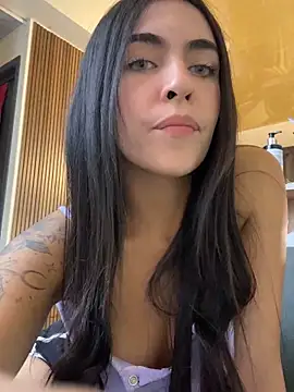 DaphneUwu online show from November 2025 11:16:01 PM