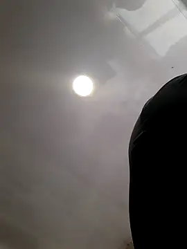 Snapshot of cosmicwind chatting on March 2026 01:50:01 PM cosmicwind online show from March 2026 01:50:01 PM