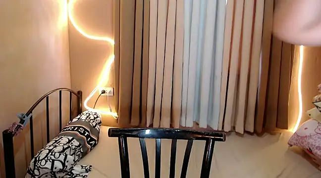 Itsme claire online show from January 2025 03:04:02 AM