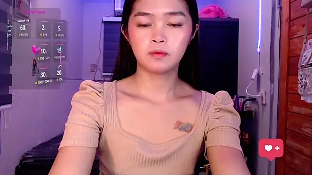 Itsme claire online show from October 2025 01:58:02 AM