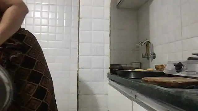 Riyasingh9 online show from February 2025 03:50:02 AM