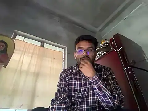 Snapshot of HorriblePastry chatting on December 2025 09:37:02 AM HorriblePastry online show from December 2025 09:37:02 AM