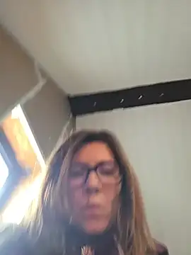 Snapshot of Lina_lou4 chatting on January 2026 12:40:01 PM Lina lou4 online show from January 2026 12:40:01 PM