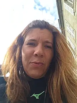Snapshot of Lina_lou4 chatting on April 2026 08:45:01 AM Lina lou4 online show from April 2026 08:45:01 AM