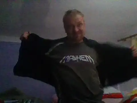 82liska online show from May 2026 02:39:01 AM