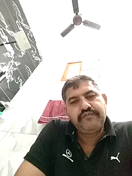 Amandev7 online show from October 2025 03:28:01 AM