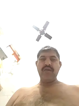 Amandev7 online show from February 2026 03:44:02 AM