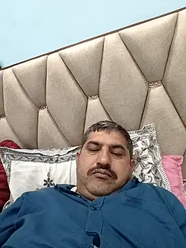 Amandev7 online show from March 2026 05:48:02 PM