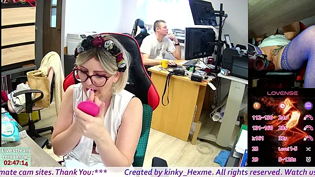 Snapshot of kinky_Hexme chatting on March 2025 09:14:01 AM kinky Hexme online show from March 2025 09:14:01 AM