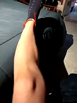 Snapshot of monyhoy chatting on October 2025 09:15:01 PM monyhoy online show from October 2025 09:15:01 PM