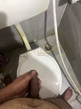 Snapshot of Rahuldhe22 chatting on December 2024 08:12:02 PM Rahuldhe22 online show from December 2024 08:12:02 PM