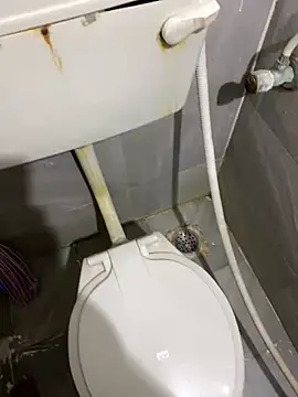 Snapshot of Rahuldhe22 chatting on December 2024 10:01:02 PM Rahuldhe22 online show from December 2024 10:01:02 PM