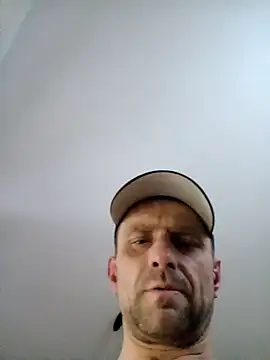 Snapshot of Roman0798 chatting on February 2025 06:15:02 AM Roman0798 online show from February 2025 06:15:02 AM