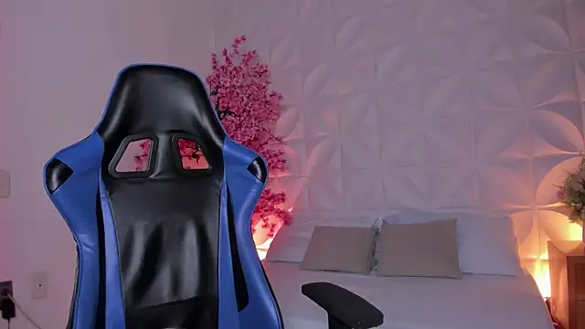 cora 22 online show from January 2026 12:30:01 PM