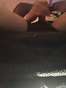 foxiks online show from January 2025 06:02:02 PM