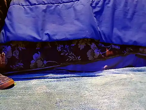 DarkHorse89 online show from September 2025 01:57:02 PM