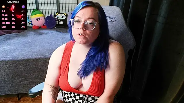 KiraSpitQueen online show from December 2024 01:59:01 AM