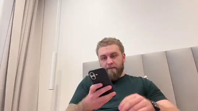 Bear bear  online show from March 2026 02:12:02 PM