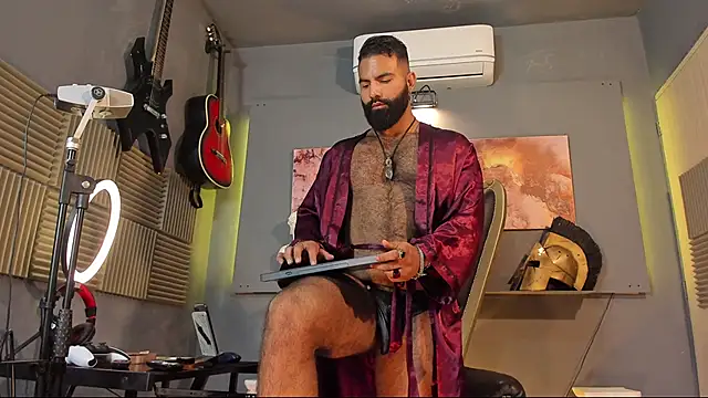 BeardAndrew online show from January 2025 05:10:01 AM