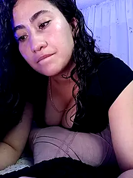 Snapshot of francesca_baker1007 chatting on December 2024 04:04:02 AM francesca baker1007 online show from December 2024 04:04:02 AM