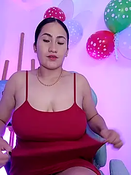 Snapshot of francesca_baker1007 chatting on March 2025 02:05:02 AM francesca baker1007 online show from March 2025 02:05:02 AM