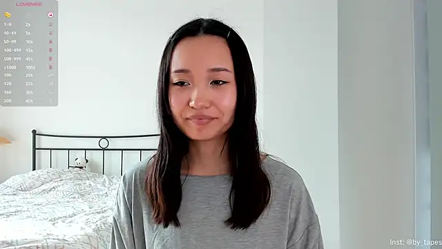 Snapshot of julias_tapes chatting on February 2025 09:16:01 AM julias tapes online show from February 2025 09:16:01 AM