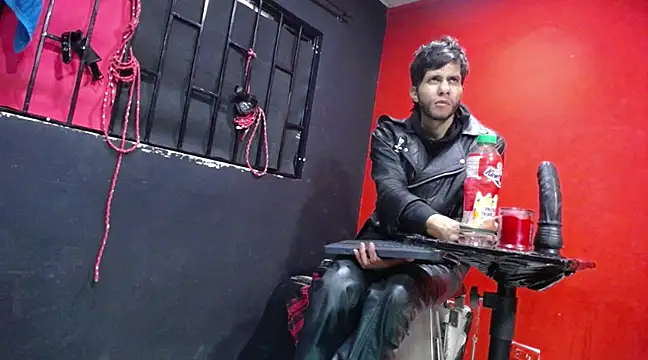 Snapshot of Master_rudeboy chatting on February 2025 04:14:02 AM Master rudeboy online show from February 2025 04:14:02 AM