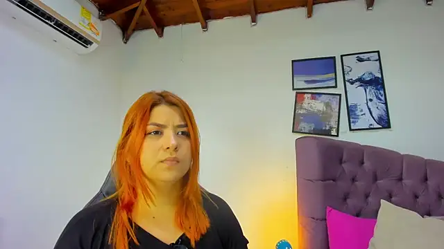 Gretta Queen online show from October 2025 06:19:01 PM