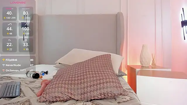 my friends mom online show from February 2025 02:48:01 PM