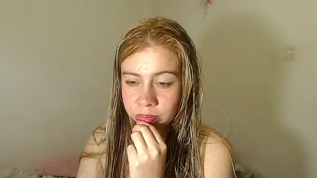 SweetSofty online show from January 2025 10:27:02 PM