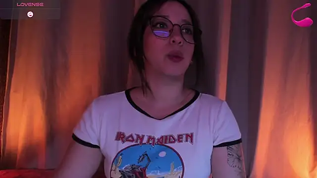 Apartment28 online show from May 2026 04:54:02 AM